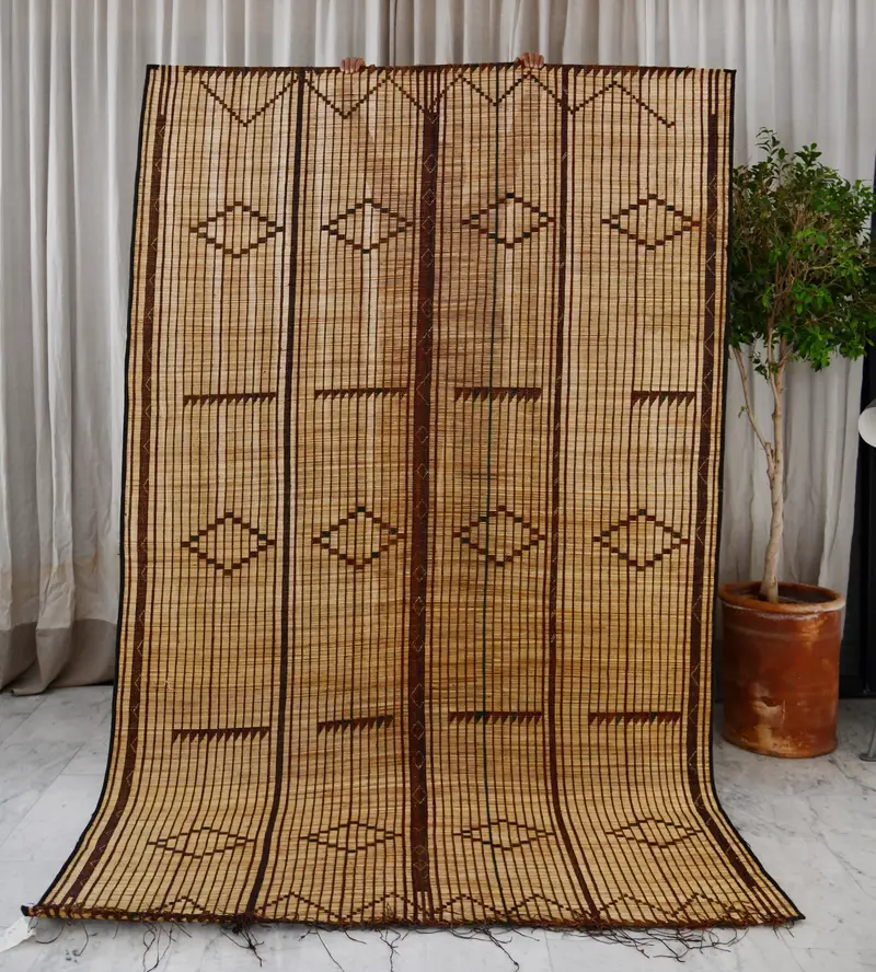 Avar — Vintage Tuareg Mat (V44) - photo 1
