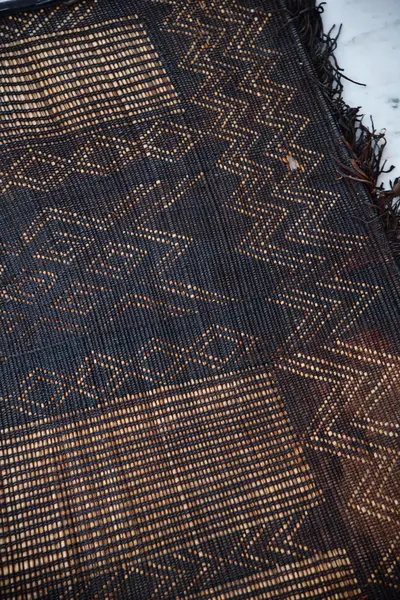 Azdaw — Vintage Tuareg Mat (V99)